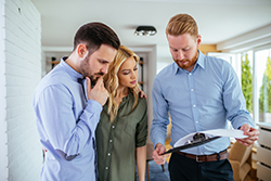 Ortley Beach real estate agent assisting clients